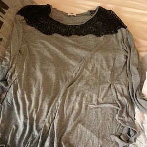 Long sleeve lace shoulder tee from old navy